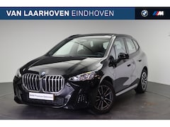 BMW 2-serie Active Tourer - 230e xDrive M Sport Automaat / Panoramadak / Sportstoelen / Stoelverwarming / Achteruitrij