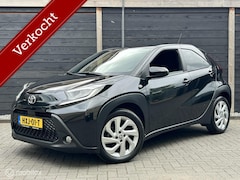 Toyota Aygo X - 1.0 VVT-i S-CVT Automaat LED verl. / LM / Clima / Carplay / 10.250KM