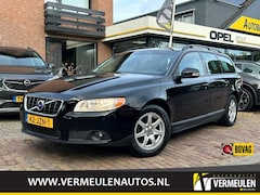 Volvo V70 - 2.0 107KW Limited Edition + 16"/ Navi/ Clima/ Cruise/ Leder/ Stoelverwarming/ NL auto