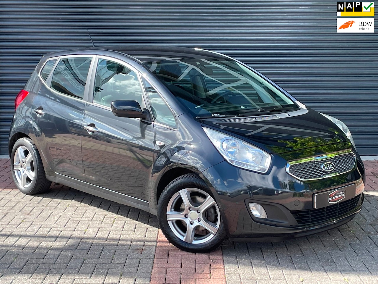 Kia Venga - 1.4 CVVT Seven Navi | Cruise | Airco | Bluetooth | Orgineel Nederlands - AutoWereld.nl