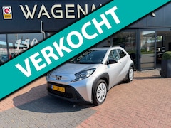 Toyota Aygo X - 1.0 VVT-i MT Play Airco|ACC|CAM|Carplay|NAP