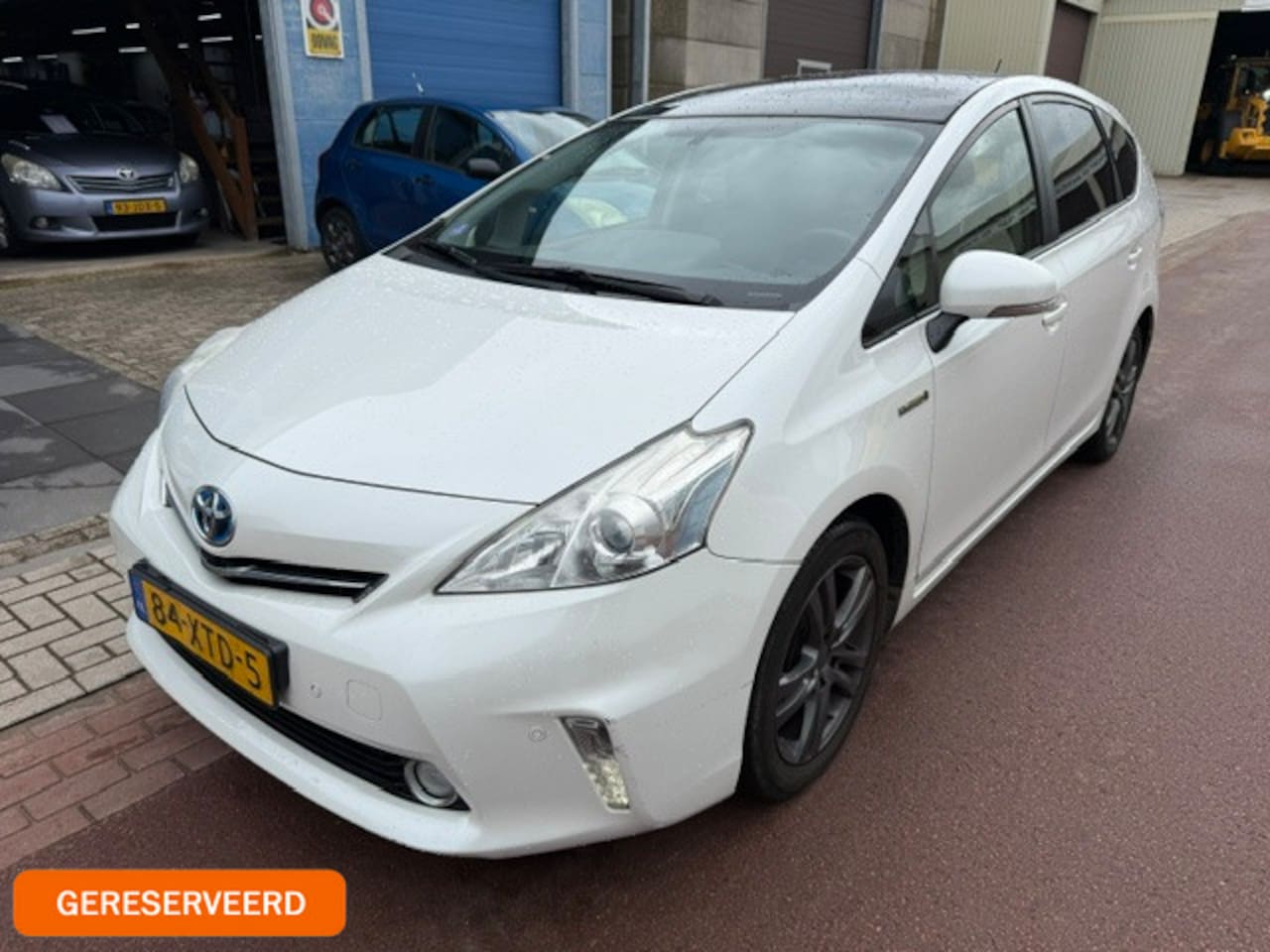 Toyota Prius Wagon - 1.8 Aspiration 96g NAP 249.569km 2e eigenaar Alle boekjes zijn aanwezig. - AutoWereld.nl