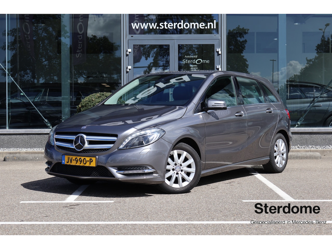 Mercedes-Benz B-klasse - 200 Sport pakket | Becker MAP Pilot | Half leder | Camera | Distronic PRO lAfneembaar trek - AutoWereld.nl