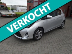 Toyota Yaris - 1.5 Hybrid Lease/Airco/Camera/Navi/Cruis control