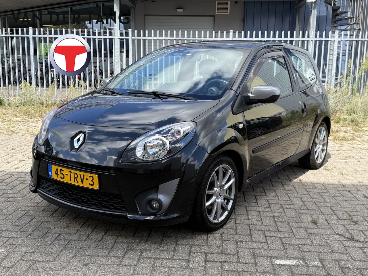 Renault Twingo - 1.2-16V Handgas+rem / invalide aangepast - AutoWereld.nl