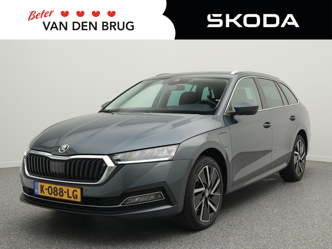 Skoda Octavia Combi - 1.4 TSI 204pk iV PHEV Business Edition | Trekhaak | Navigatie | Elektrische achterklep | C - AutoWereld.nl