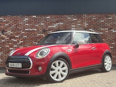 MINI 3-Deurs - 1.5 Cooper Chili Pano Led Nav/Cruise Stoelverw 18 Inch Sportzetels Uitstraling