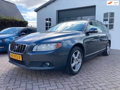 Volvo V70 - 2.0 Kinetic Bj 2008, Cruise, Clima, PDC, APK TOT 06-2027 inruil is mogelijk