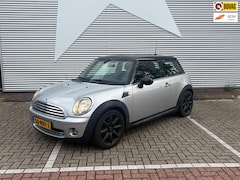 MINI Cooper - 1.6 | Airco | 6 Bak | Sportvelgen | Pano |