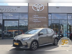 Toyota Yaris - 1.5 HYBRID DYNAMIC LED LMV-16" APPLE/ANDROID KEYLESS NAVI ALL-SEASON DEALER ONDERHOUDEN
