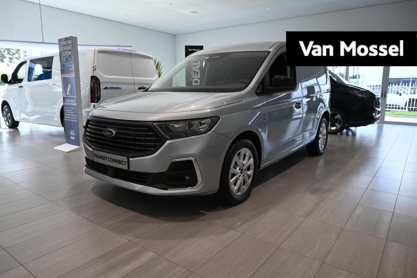 Ford Transit Connect - 1.5 EcoBoost PHEV L1 Limited | €4.000 Korting | NIEUW UIT VOORRAAD | 118 KM Elektrisch WLT - AutoWereld.nl