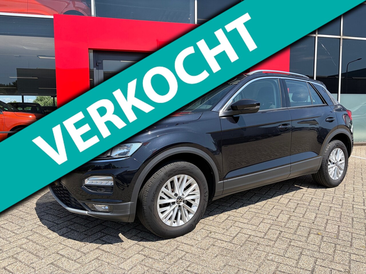 Volkswagen T-Roc - 1.0 TSI Style Business / CarPlay - AutoWereld.nl