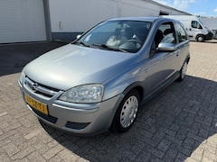 Opel Corsa - 1.2-16V Silverline APK 21-3-2027 Loopt rijd goed