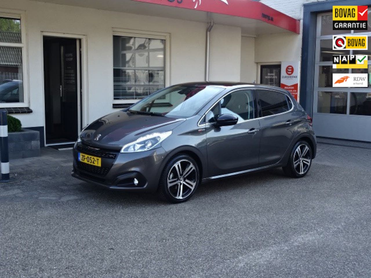 Peugeot 208 - 1.2 PureTech GT-Line 1.2 PureTech GT-Line - AutoWereld.nl