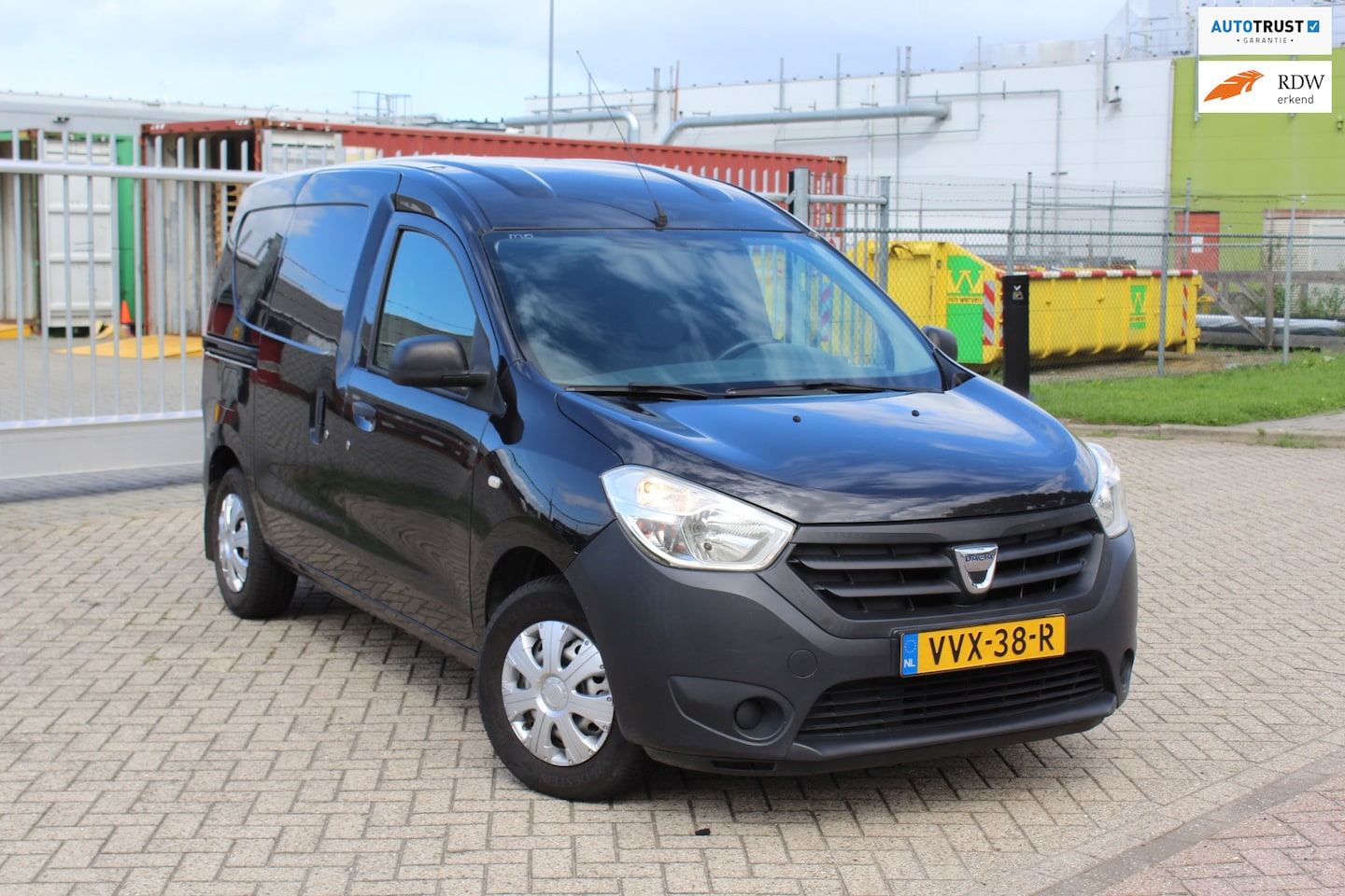 Dacia Dokker - 1.6 MPI 100 Basic tekhaak BENZINE - AutoWereld.nl