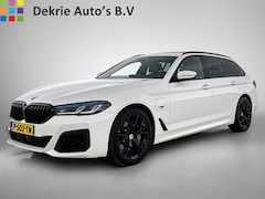 BMW 5-serie Touring - 530e M-Sport / Anniversary / X-Drive / / Harman Kardon / Panoramadak / Massagefunctie / Tr