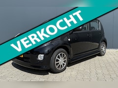 Daihatsu Sirion 2 - 1.3-16V Sport Airco LM velgen NAP APK