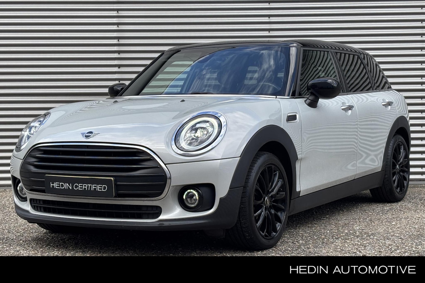 MINI Clubman - 1.5 Cooper Chili / Nederlandse Auto / Apple Car Play / Navigatie / Donker getinte ramen / - AutoWereld.nl