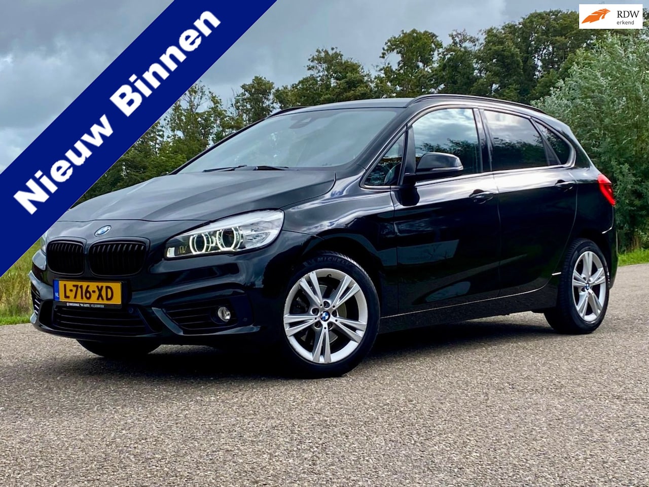 BMW 2-serie Active Tourer - 220i M Sport MPV Automaat NAVI Stoel-Verwarming 192PK Trekhaak Goed Onderhouden - AutoWereld.nl