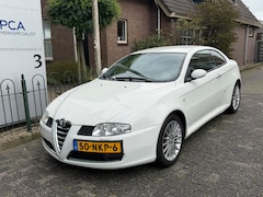 Alfa Romeo GT - 1.8 T.Spark Distinctive