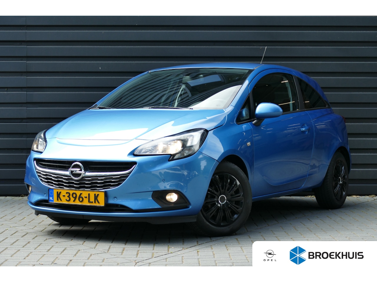 Opel Corsa - STOEL-/STUURVERWARMING / AIRCO / PDC / BLUETOOTH / CRUISECONTROL / - AutoWereld.nl