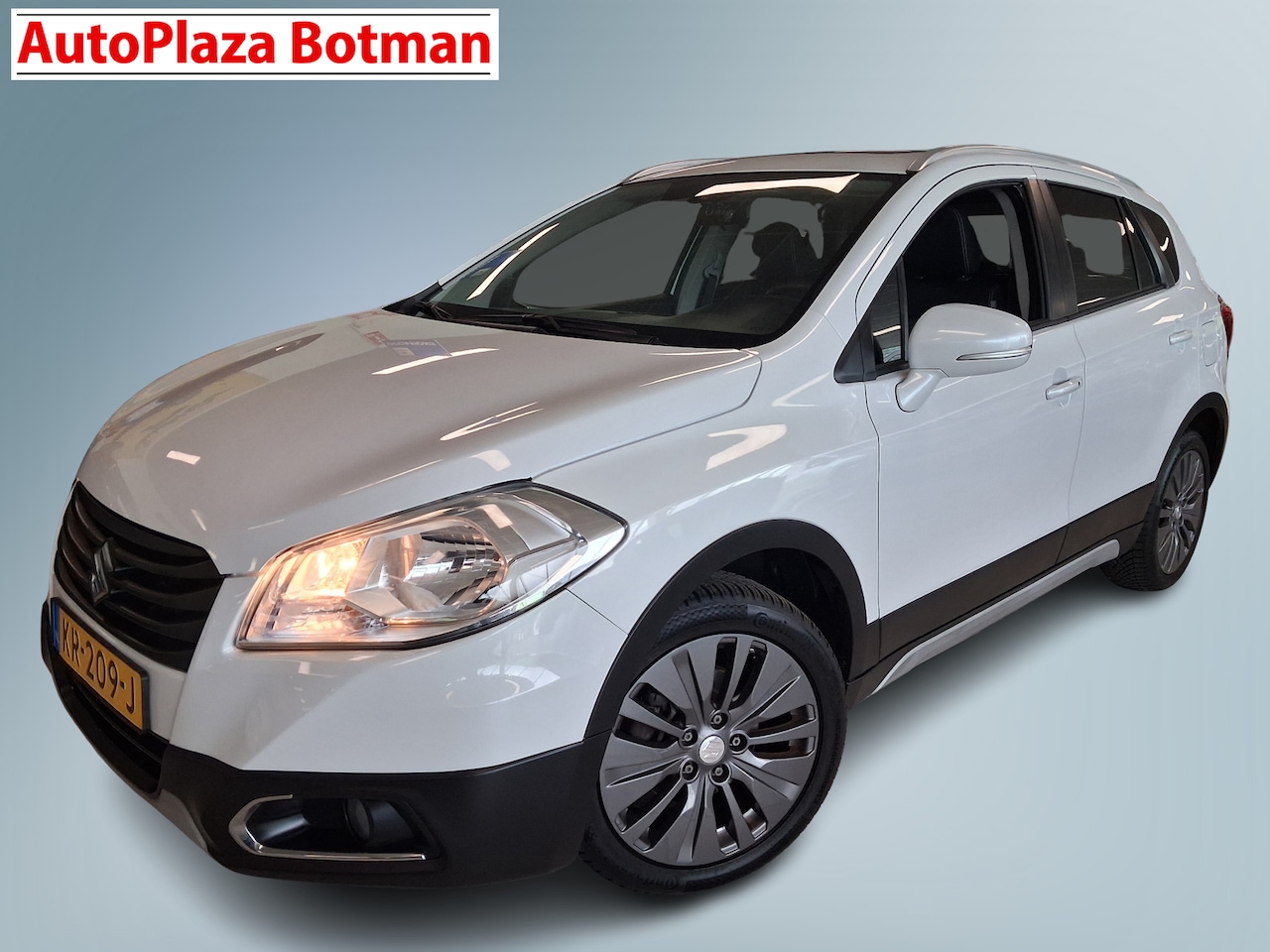 Suzuki SX4 S-Cross - 1.6 Exclusive | Panoramadak | Trekhaak - AutoWereld.nl