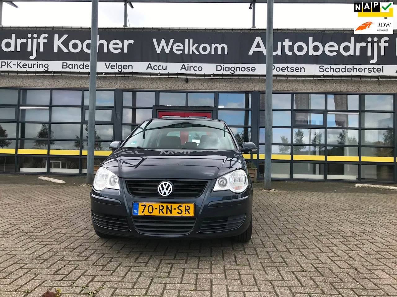 Volkswagen Polo - 1.4-16V Comfortline 1.4-16V Comfortline - AutoWereld.nl