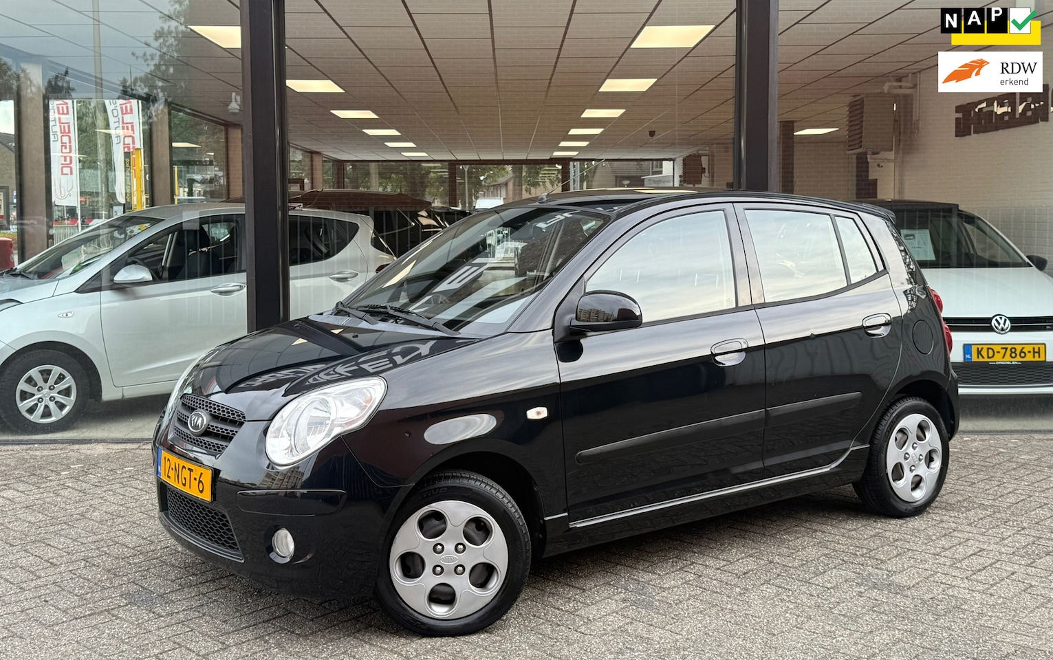 Kia Picanto - 1.0 5drs 3e EIG | AIRCO | CARPLAY | 40dkm NAP - AutoWereld.nl