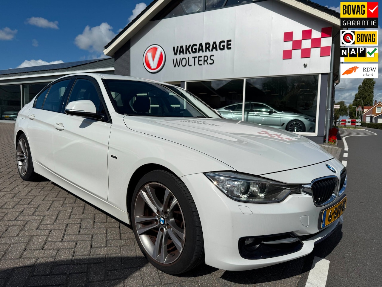 BMW 3-serie - 320i EfficientDynamics Edition High Executive MEENEEMPRIJS! - AutoWereld.nl