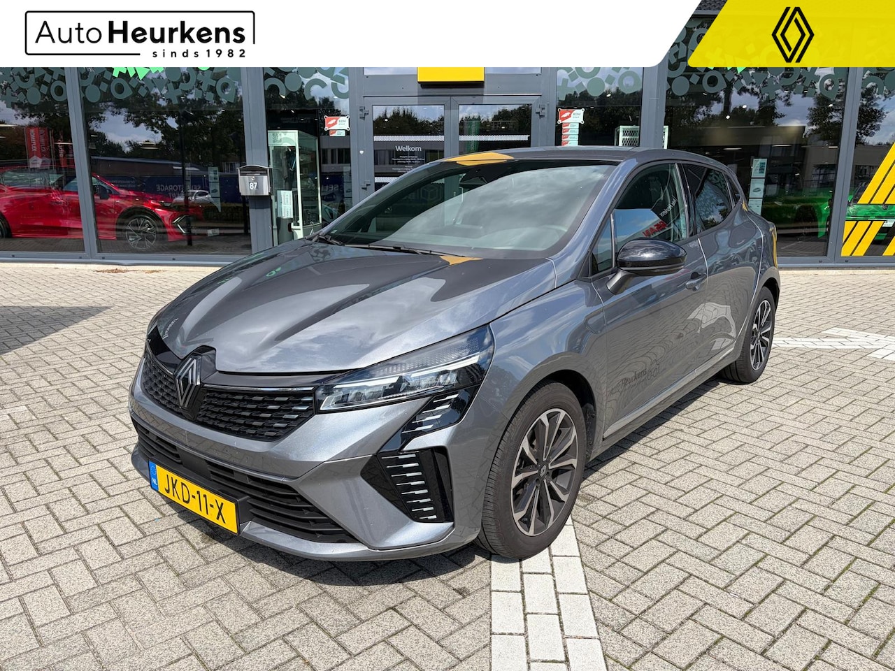 Renault Clio - TCe 90 GPF techno | Carplay | Parkeersensor | - AutoWereld.nl