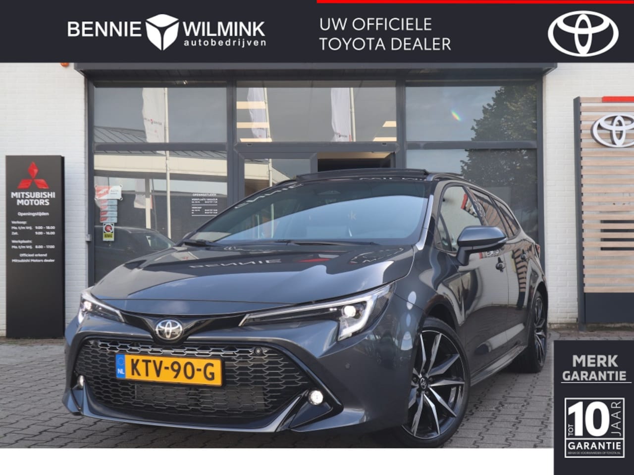 Toyota Corolla Touring Sports - Hybrid 140 GR Sport | Schuif/Kantel Dak | Headup Display | Apple/Android Auto | - AutoWereld.nl