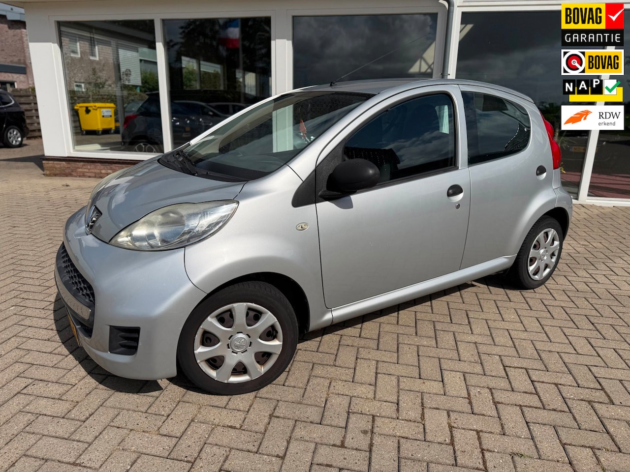 Peugeot 107 - 1.0-12V XR/ NAP - AutoWereld.nl