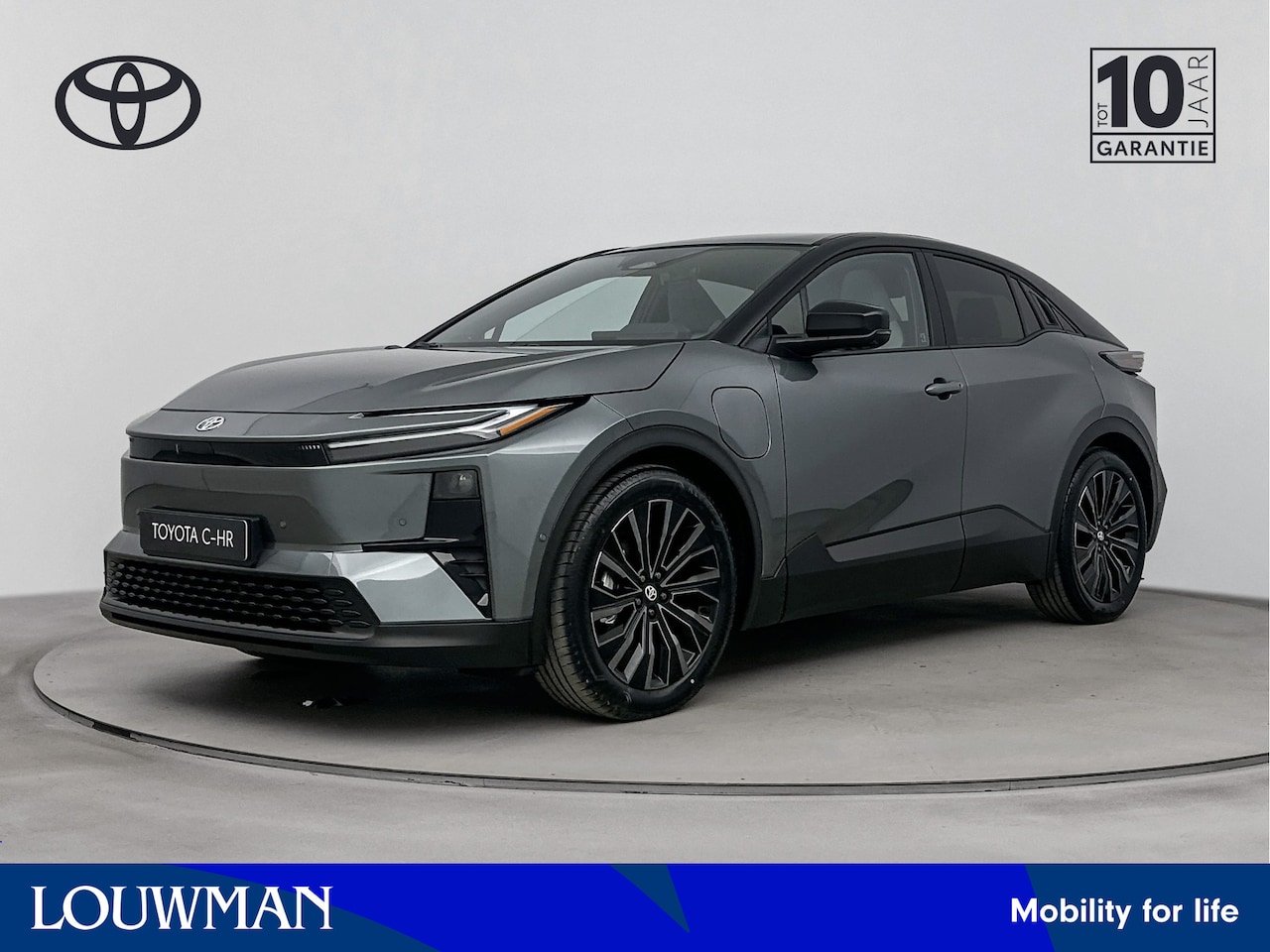 Toyota C-HR - Executive AWD 77 kWh | Apple Carplay & Android Auto | Parkeercamera | Onderweg-naar-dealer - AutoWereld.nl