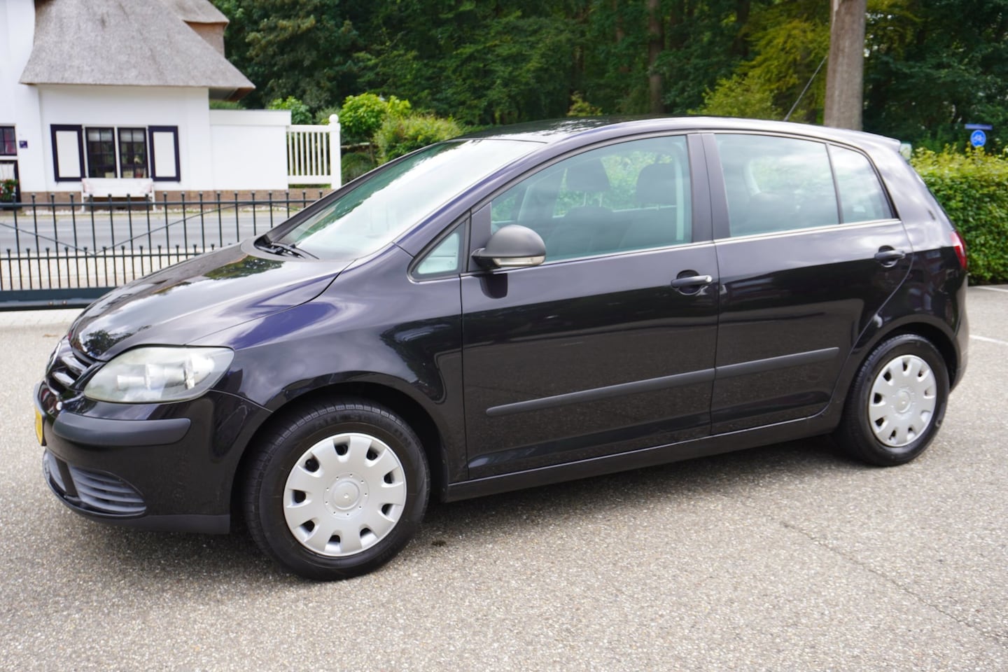 Volkswagen Golf Plus - 1.6 FSI Comfortline Business Airco - AutoWereld.nl