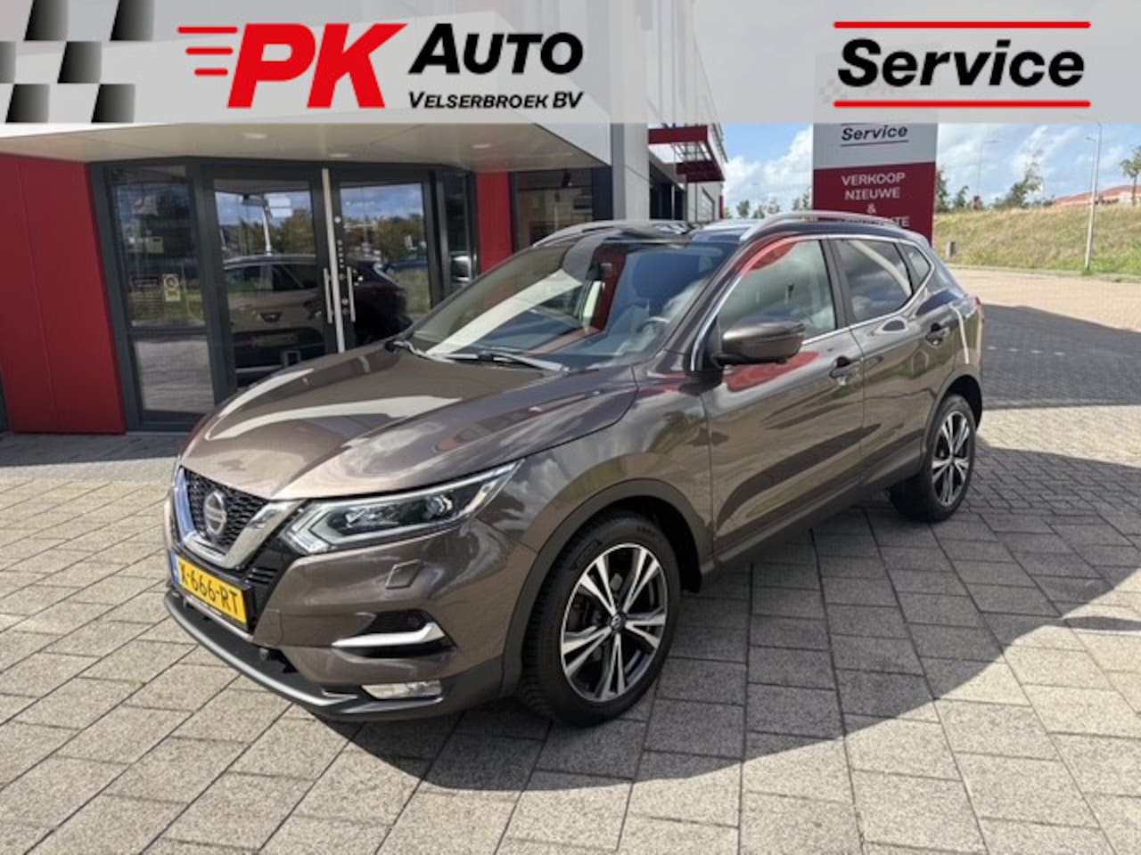 Nissan Qashqai - 1.3 DIG-T Tekna | Navi | 360 Camera | Pano | 86.010 km Dealeronderhouden - AutoWereld.nl