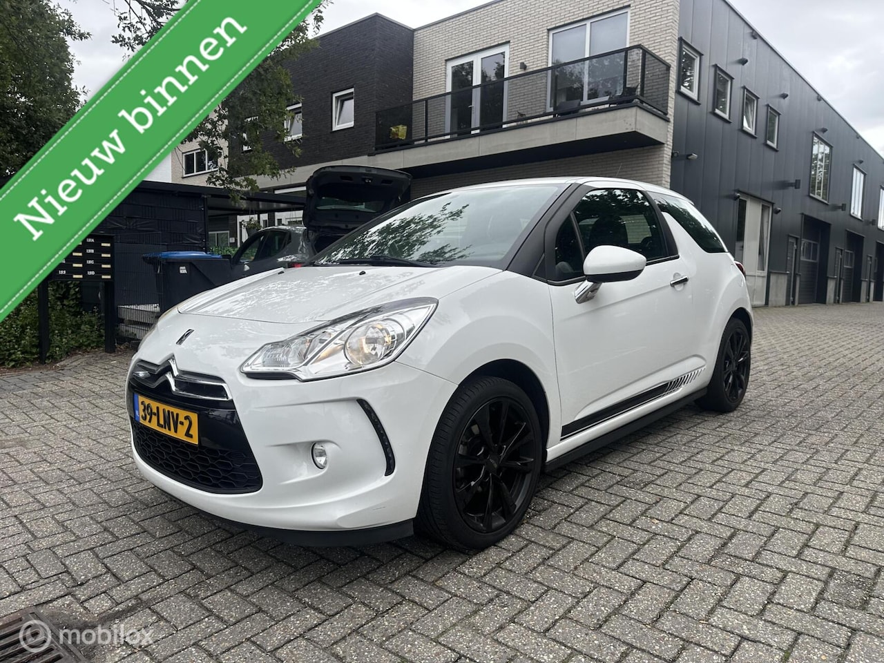 Citroën DS3 - 1.4 Chic|Ruime apk|Inruilkoopje|leuke auto - AutoWereld.nl