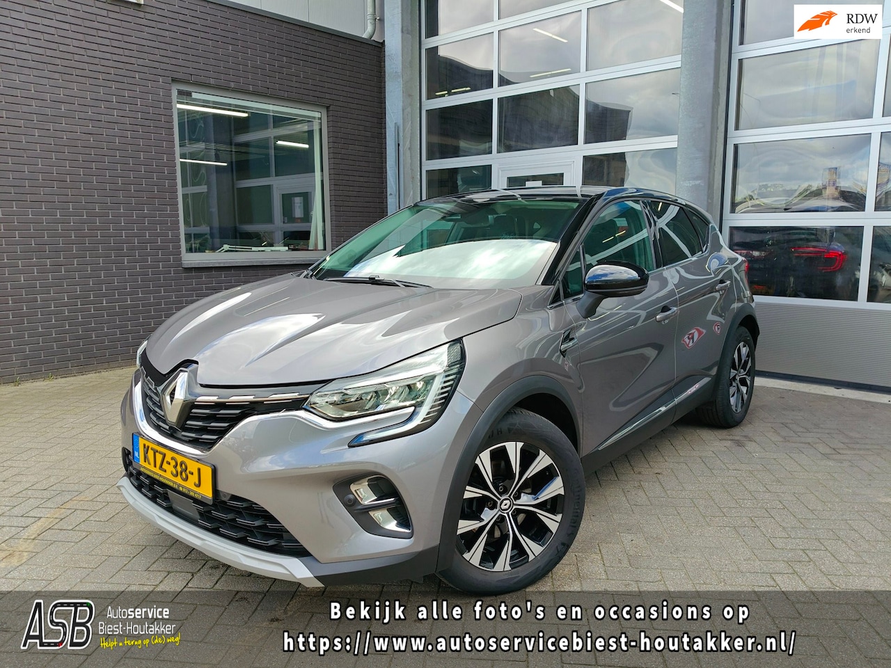 Renault Captur - 1.6 E-Tech plug-in hybrid 160 SL Rive Gauche | Carplay | Fullmap Navigatie | Virtueel Cock - AutoWereld.nl