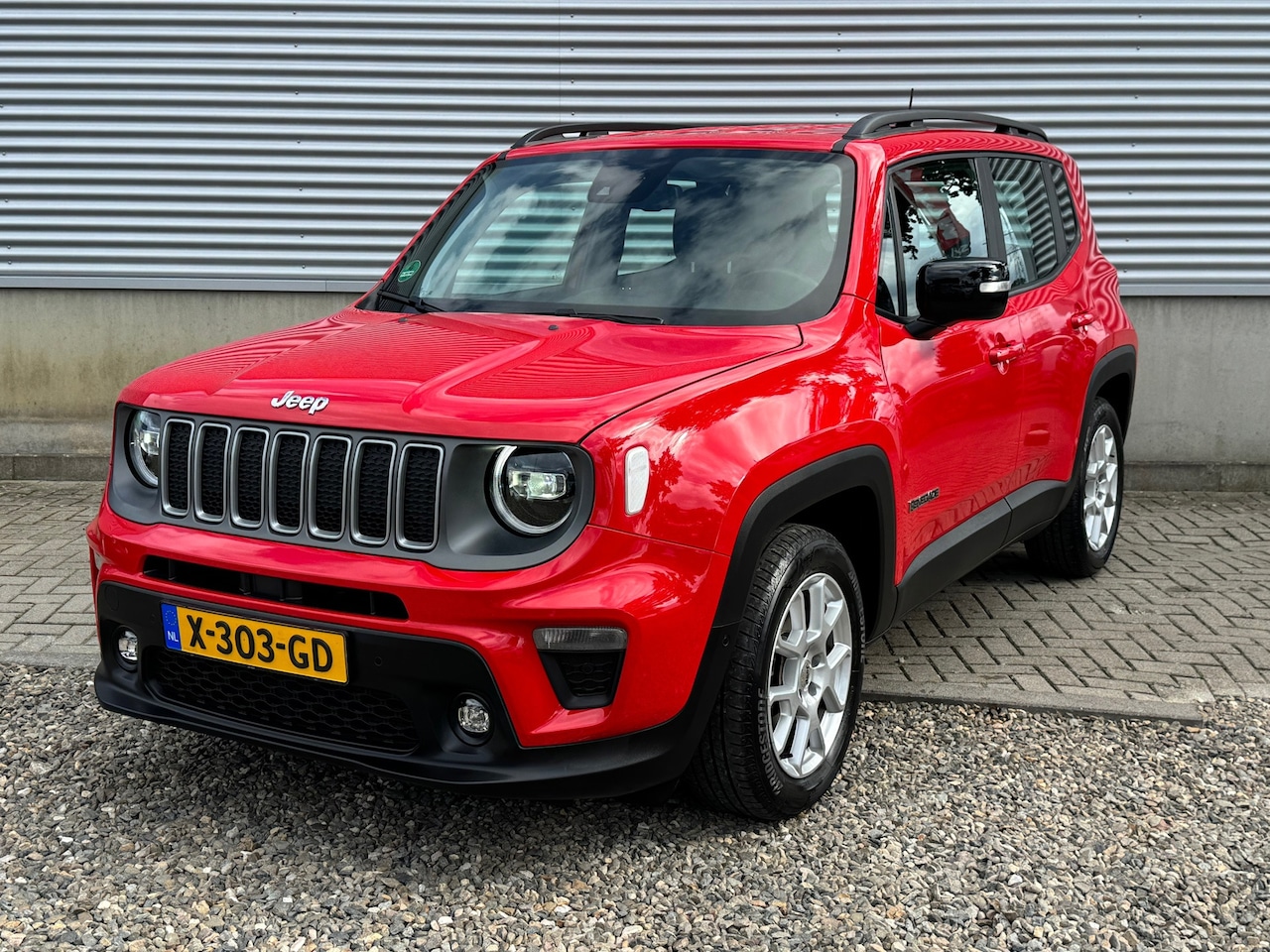 Jeep Renegade - 1.5T e-Hybrid Altitude automaat [ 14402 Km,Nieuwstaat ] - AutoWereld.nl
