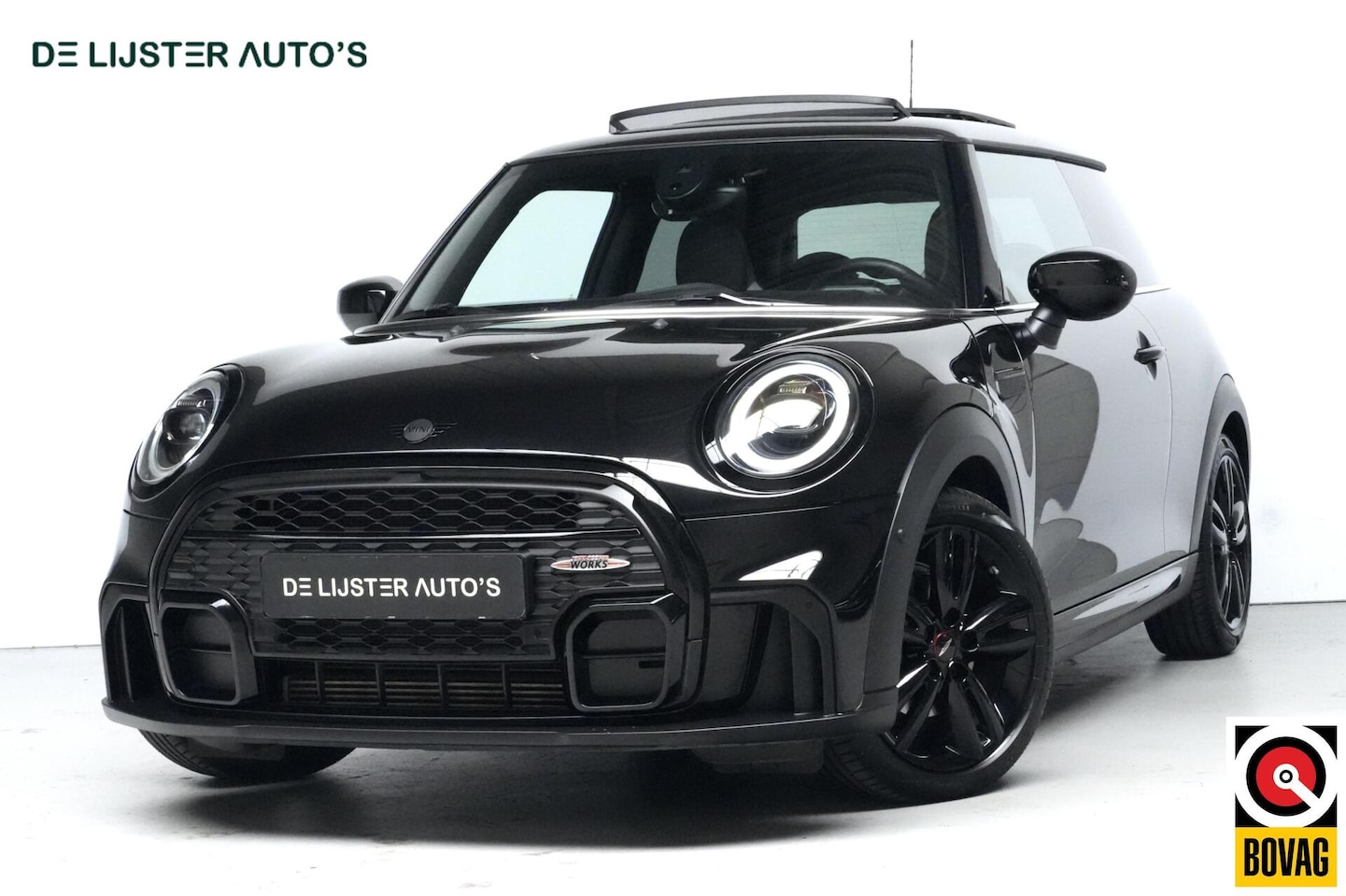MINI John Cooper Works - 1.5 Cooper Dalston Automaat | Pano-dak |CarPlay | Camera | Led | HUD | Stoelverwarming | P - AutoWereld.nl