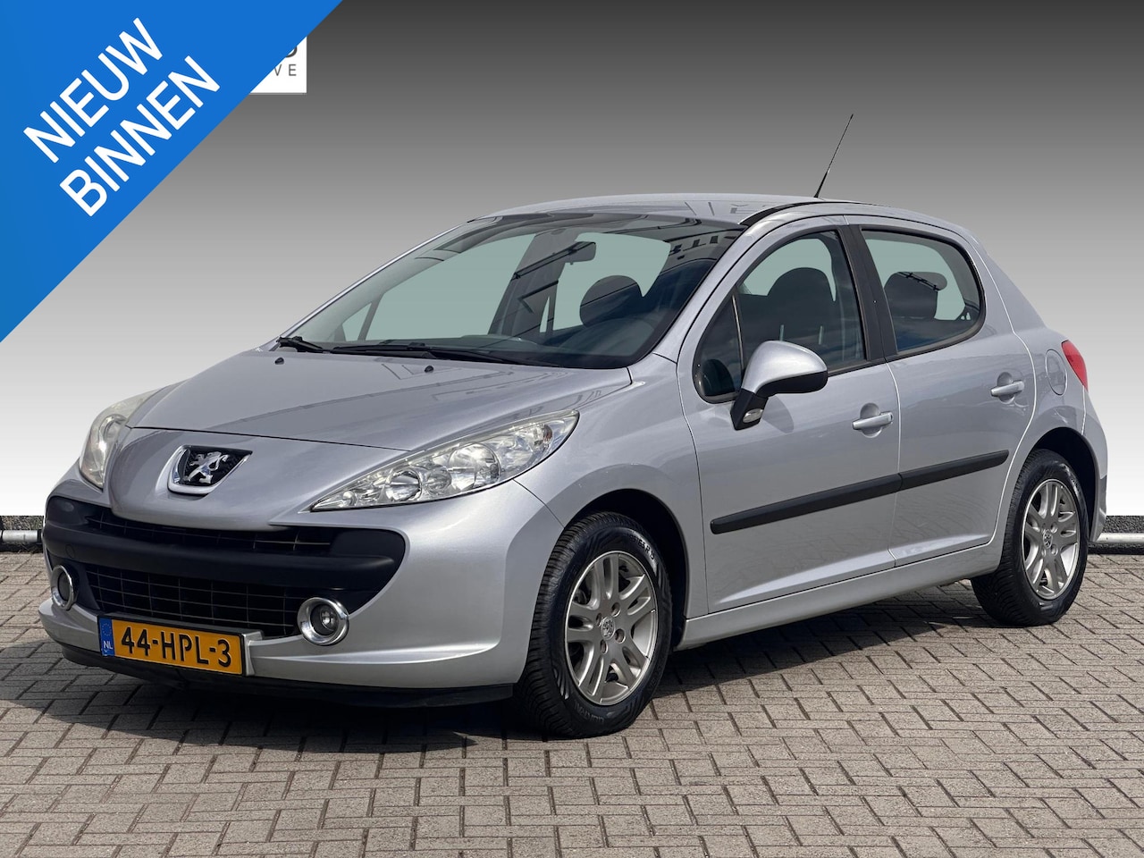 Peugeot 207 - 1.4 VTi XS NL-AUTO | AIRCO | CRUISE - AutoWereld.nl