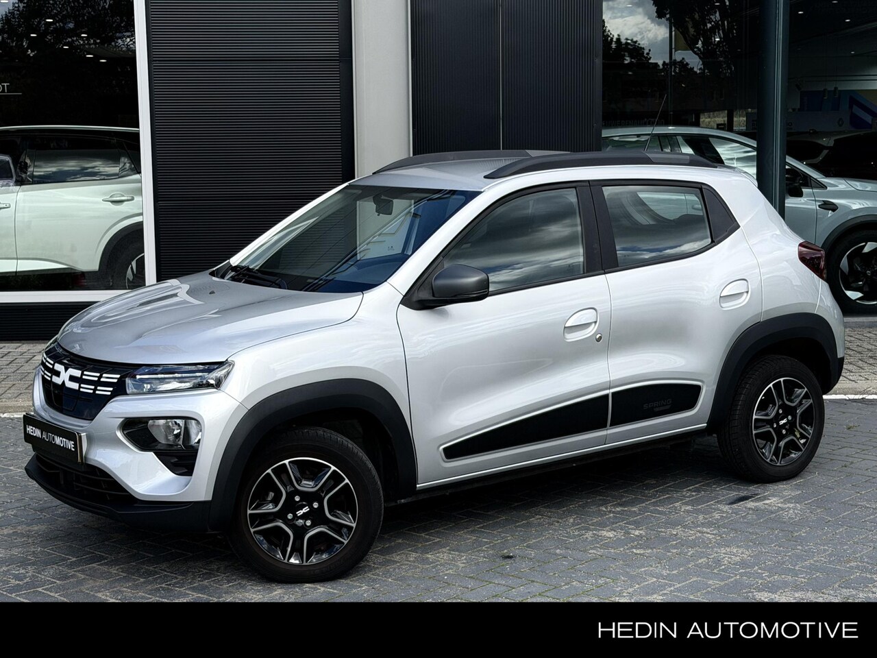 Dacia Spring - Expression 27 kWh | Camera | Airco | Android/Applecarplay - AutoWereld.nl