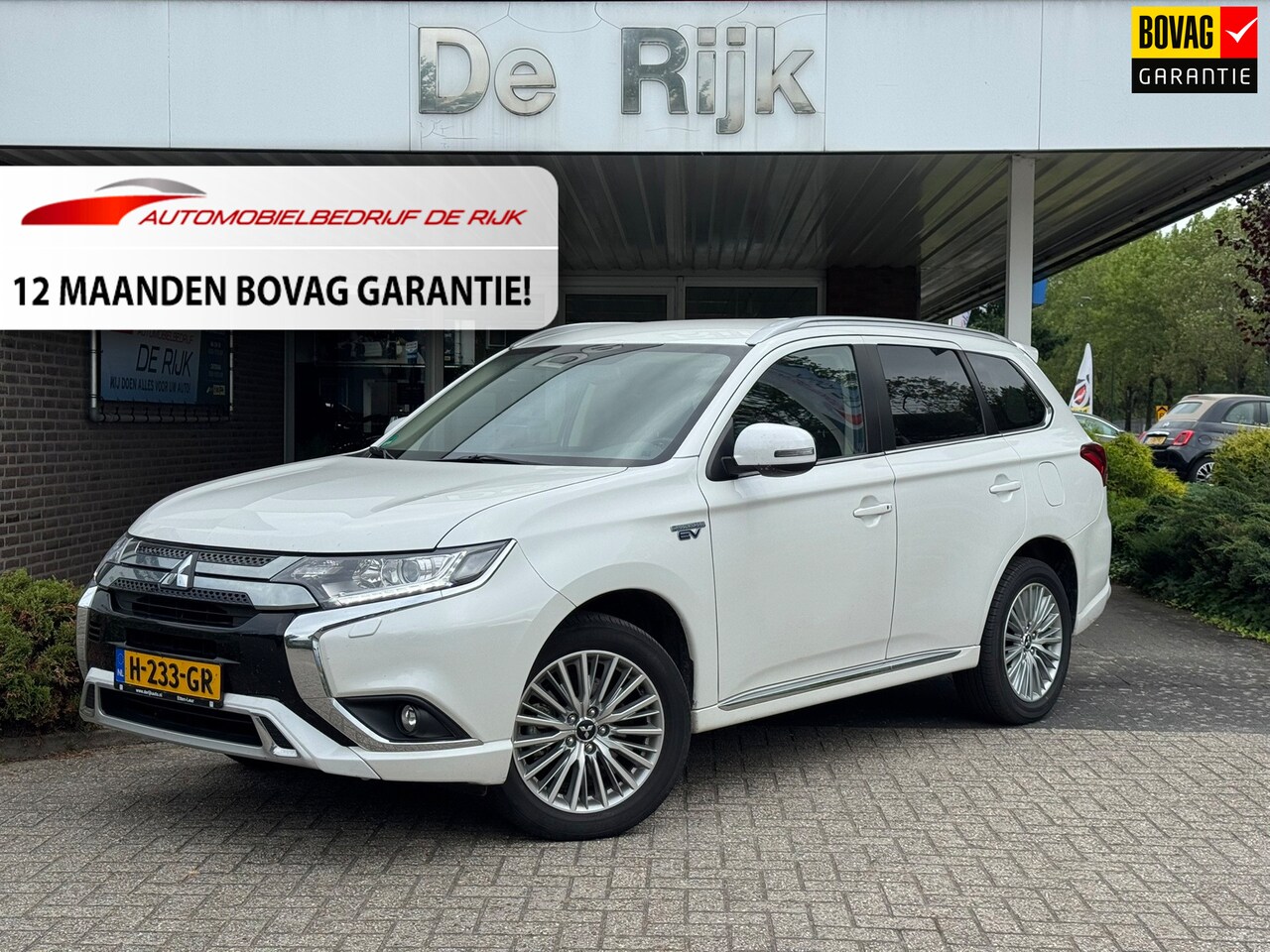 Mitsubishi Outlander - 2.4 PHEV Pure | Carplay/Android, Camera, Stoelverw., Climate, Cruise | Parelmoer | Dealero - AutoWereld.nl