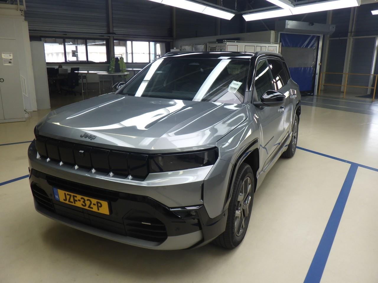 Jeep Compass - 1.2 e-Hybrid First Edition | Tot 8 Jaar Garantie | Panoramadak | Elektrische Stoelverstell - AutoWereld.nl