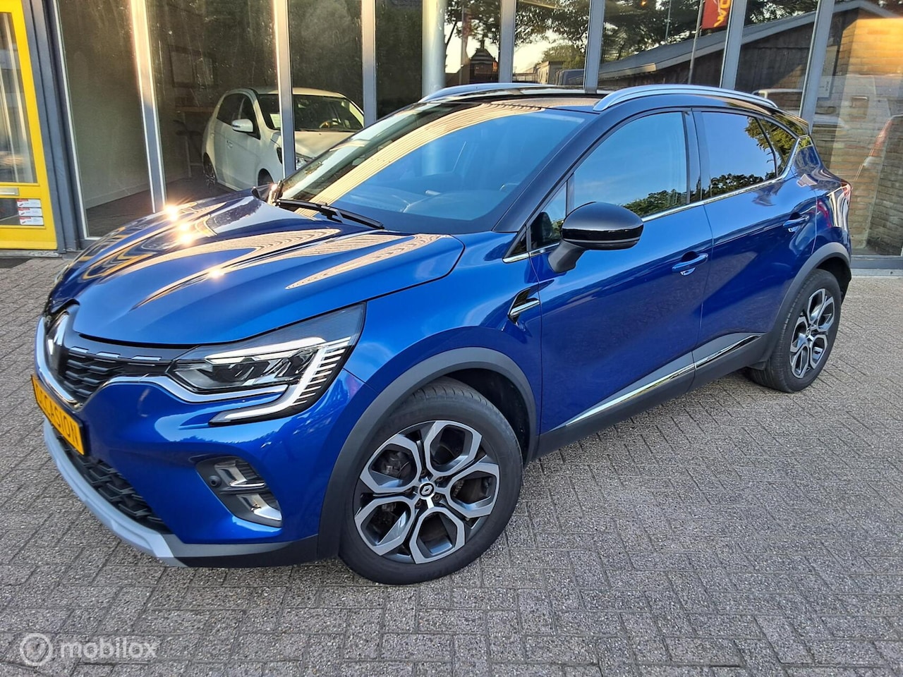 Renault Captur - 1.3 TCe 140 Intens Automaat - AutoWereld.nl
