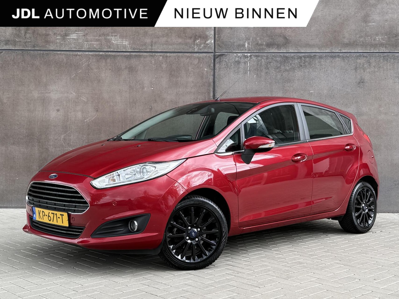 Ford Fiesta - 1.0 EcoBoost Titanium | Navigatie | Cruise control | Climate control | Parkeersensoren voo - AutoWereld.nl