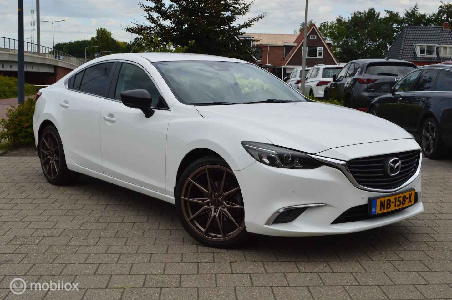Mazda 6 - 2.0 SkyActiv-G 165 Skylease GT 2.0 SkyActiv-G 165 Skylease GT - AutoWereld.nl