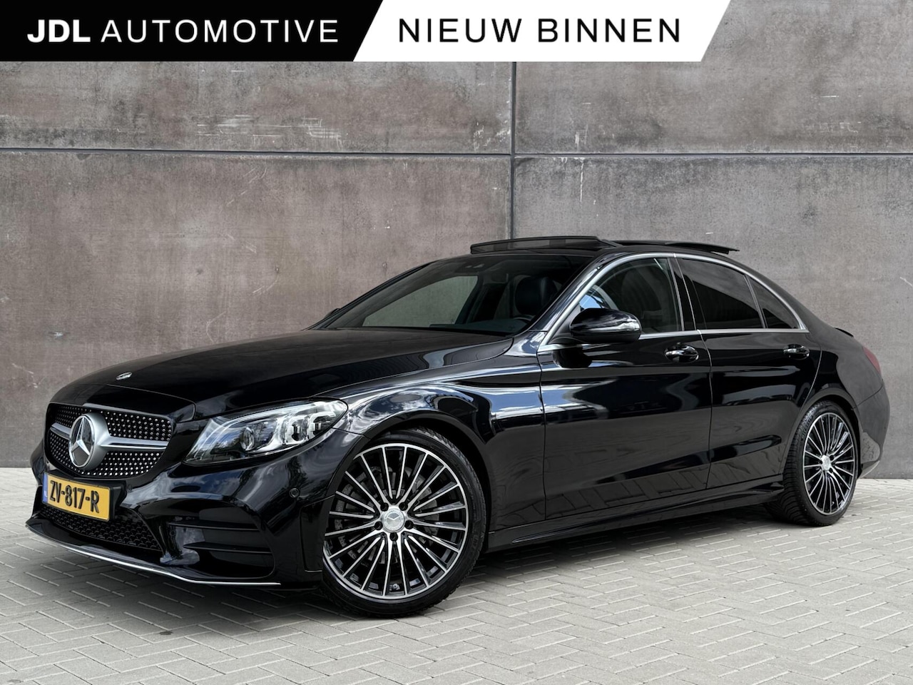 Mercedes-Benz C-klasse - 200 Business Solution AMG | Trekhaak | Panoramadak | CarPlay | Leder | Elektrische stoelen - AutoWereld.nl