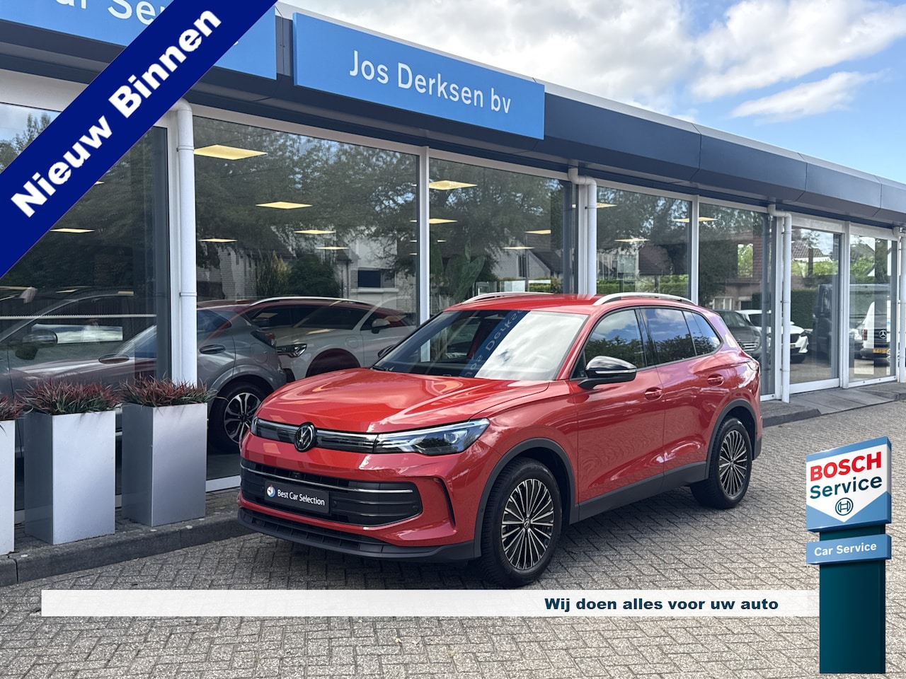 Volkswagen Tiguan - 1.5 eTSI 150PK Goal Automaat - Nav | CarPlay | Parkassist | 360 Camera | Stoel/stuurverw. - AutoWereld.nl