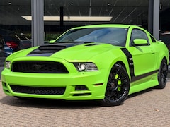 Ford Mustang - USA 5.0 V8 GT Cervini Manual 424pk Recaro Shaker Audio CarPlay Camera Navi