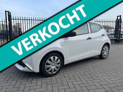 Toyota Aygo - 1.0 VVT-i x Airco Xenon Blue NIEUWE KOPPELING